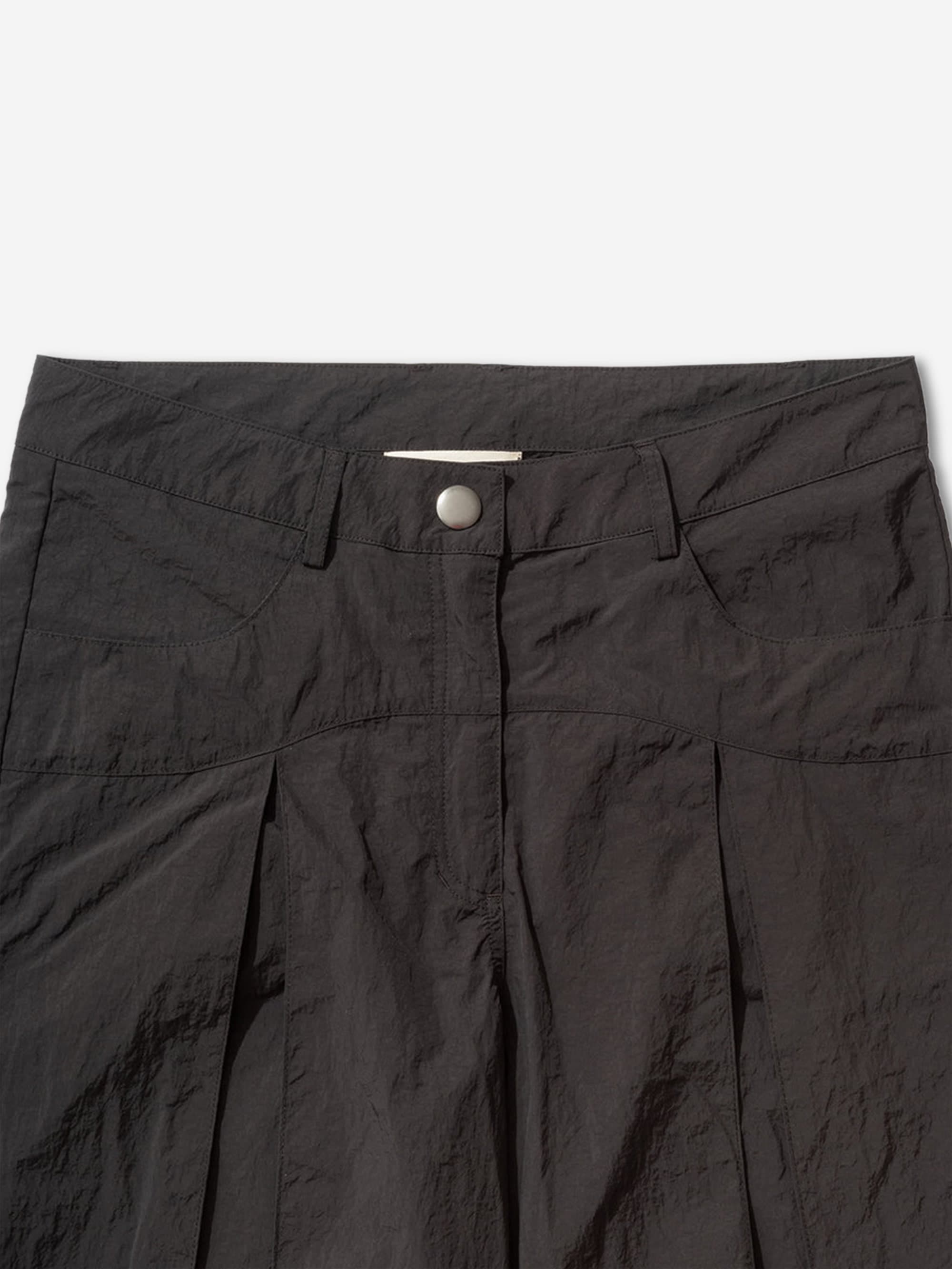 Natra Studios Nellie Pleated Pants - Black – Goodhood
