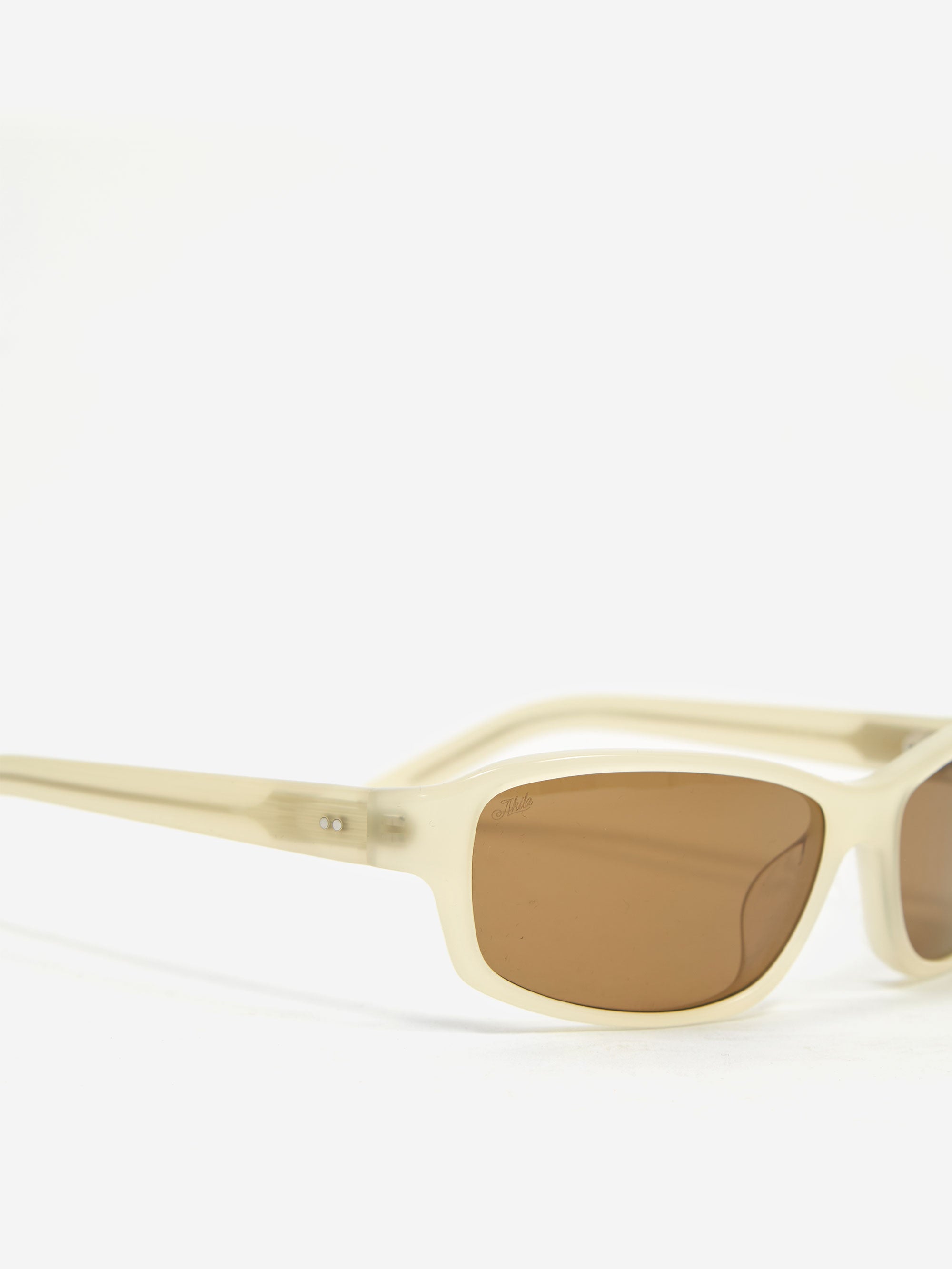 AKILA Jet - Clear Yellow/Sage – Goodhood display picture 2