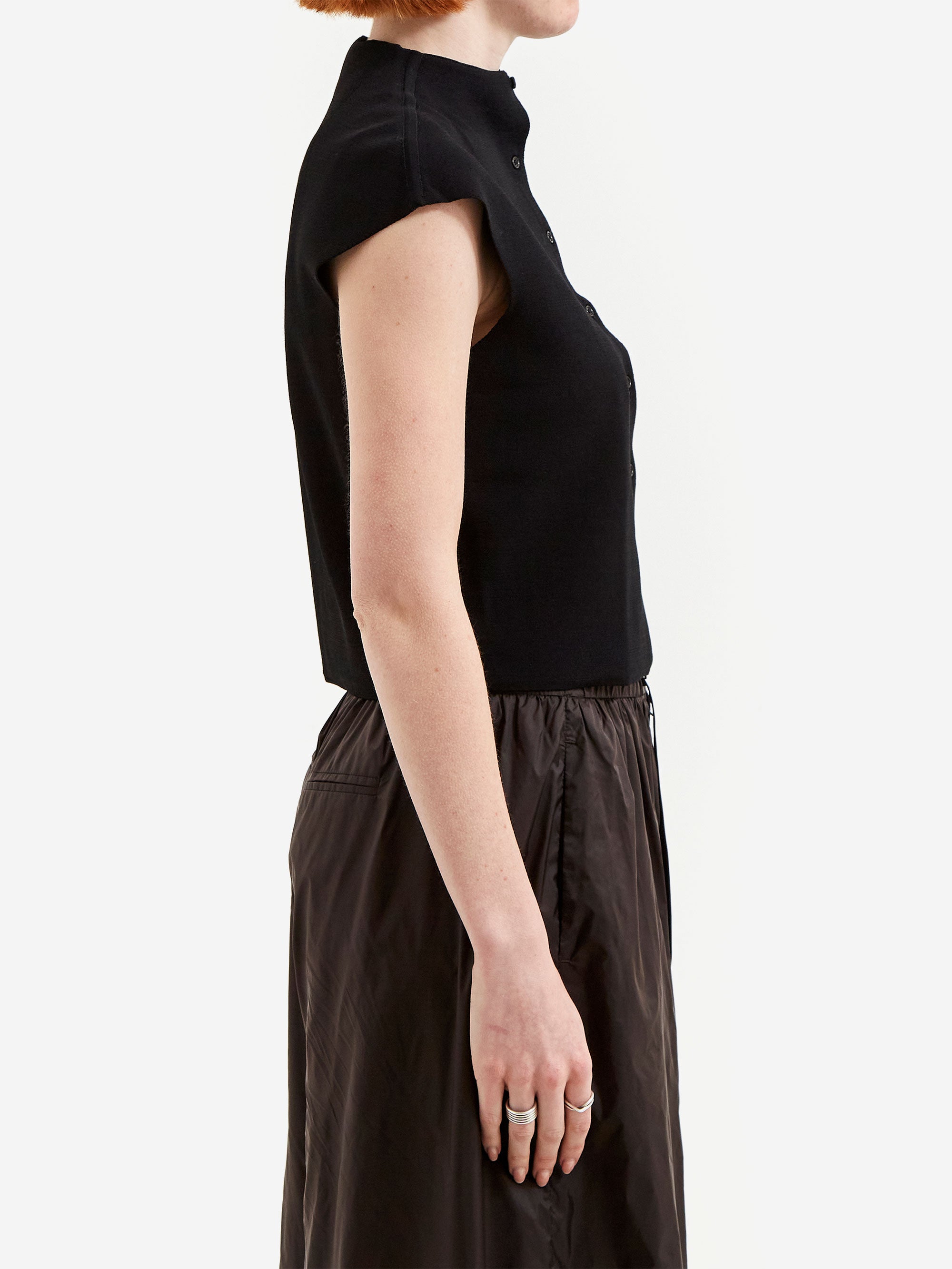 AMOMENTO Wholegarment Cap Sleeve Cardigan - Black – Goodhood