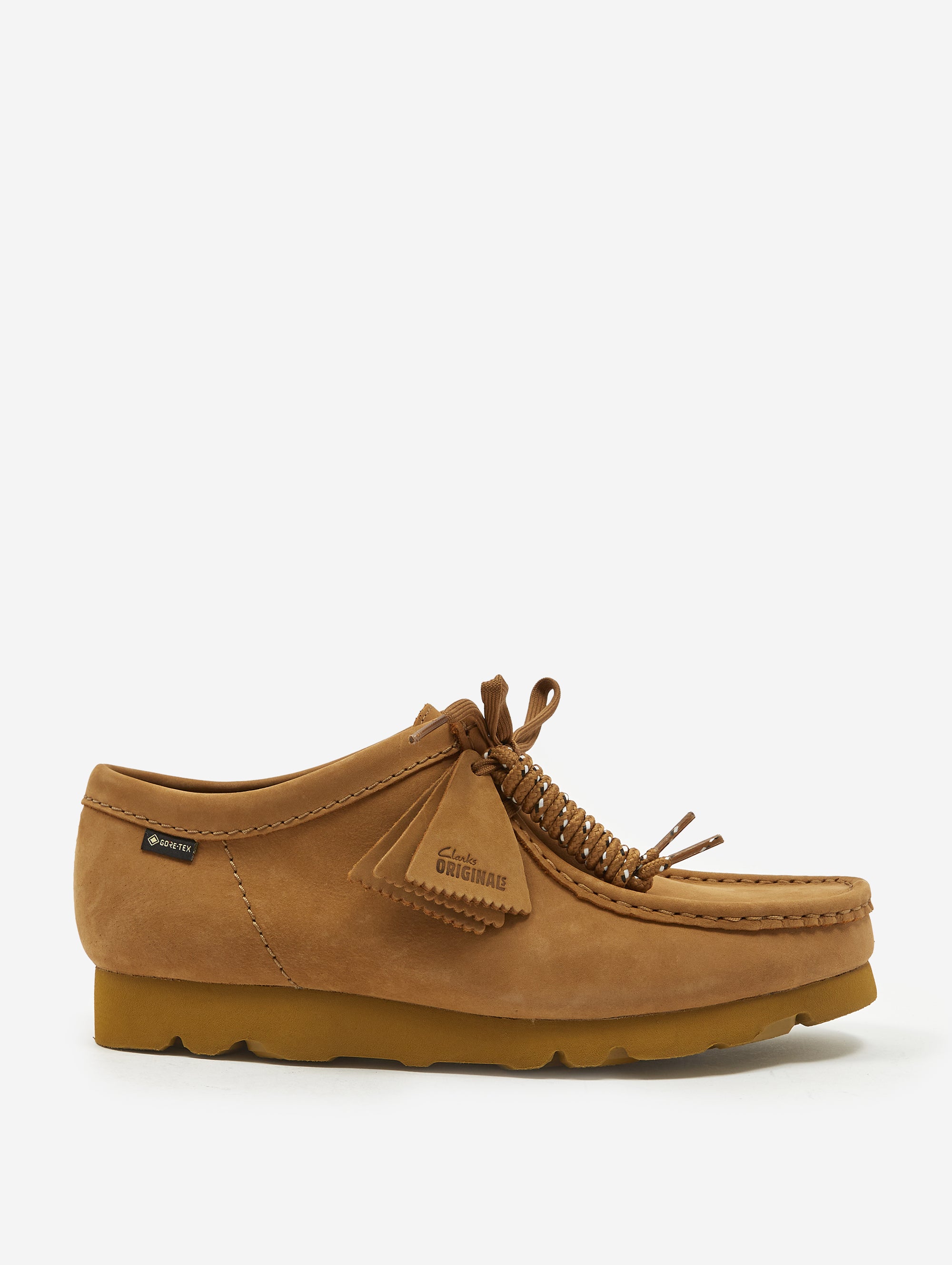 Clarks wallabee shops gore tex