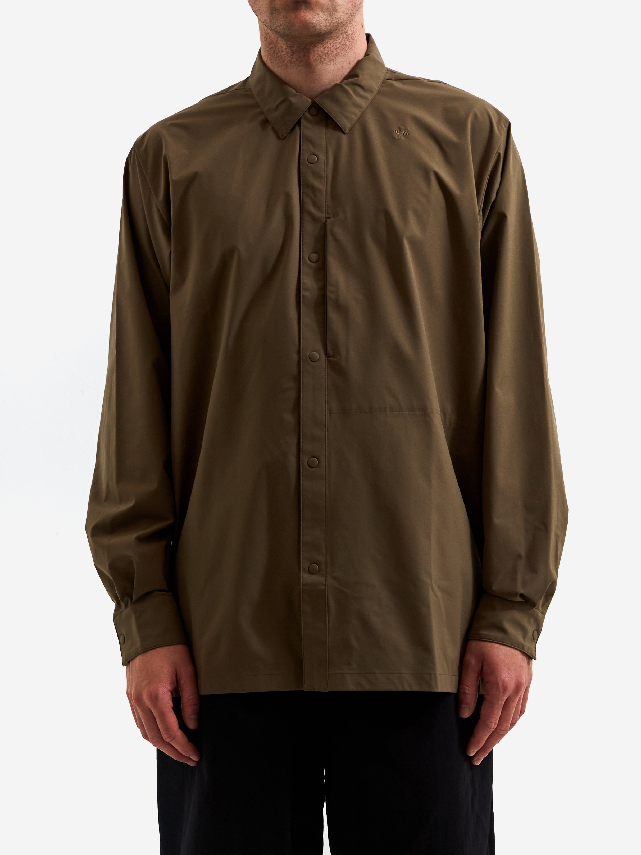 【GOLDWIN】All Direction Active Hike Shirt Goldwin All Direction Active Hike Shirt - Black – Goodhood