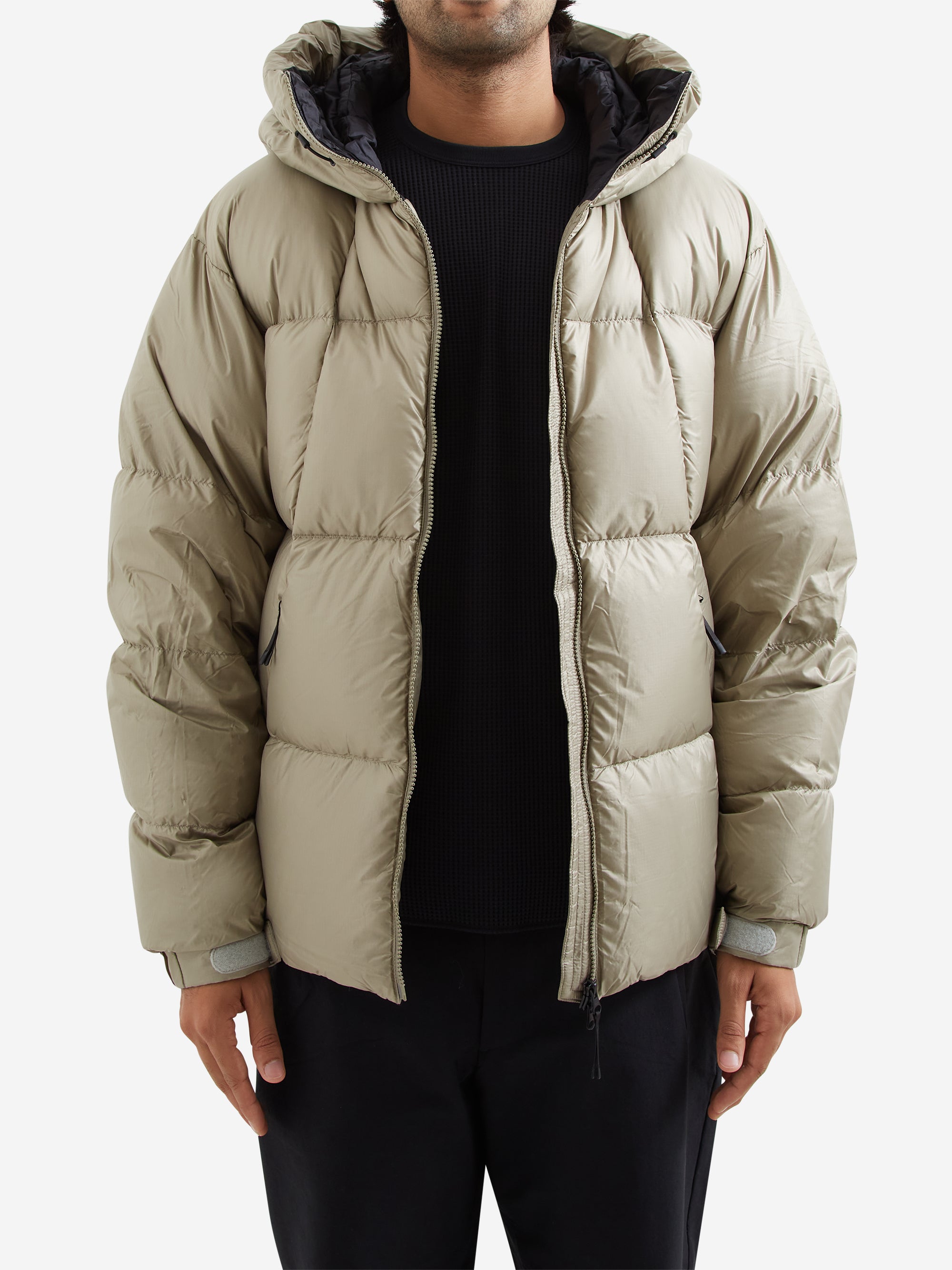 Goldwin Pertex Quantum Down Parka - Beige – Goodhood