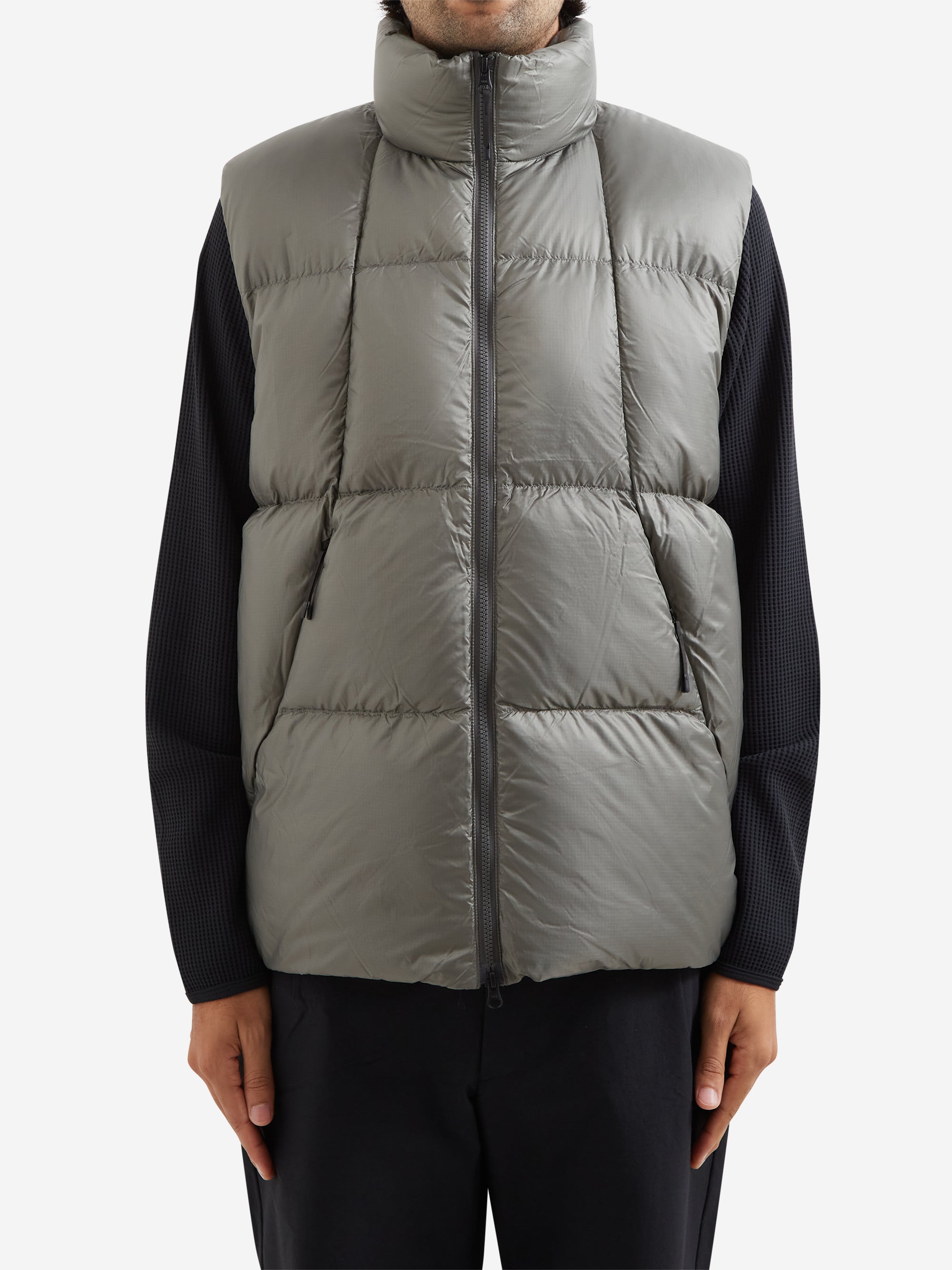 Goldwin Pertex Quantum Down Vest - Gunmetal – Goodhood