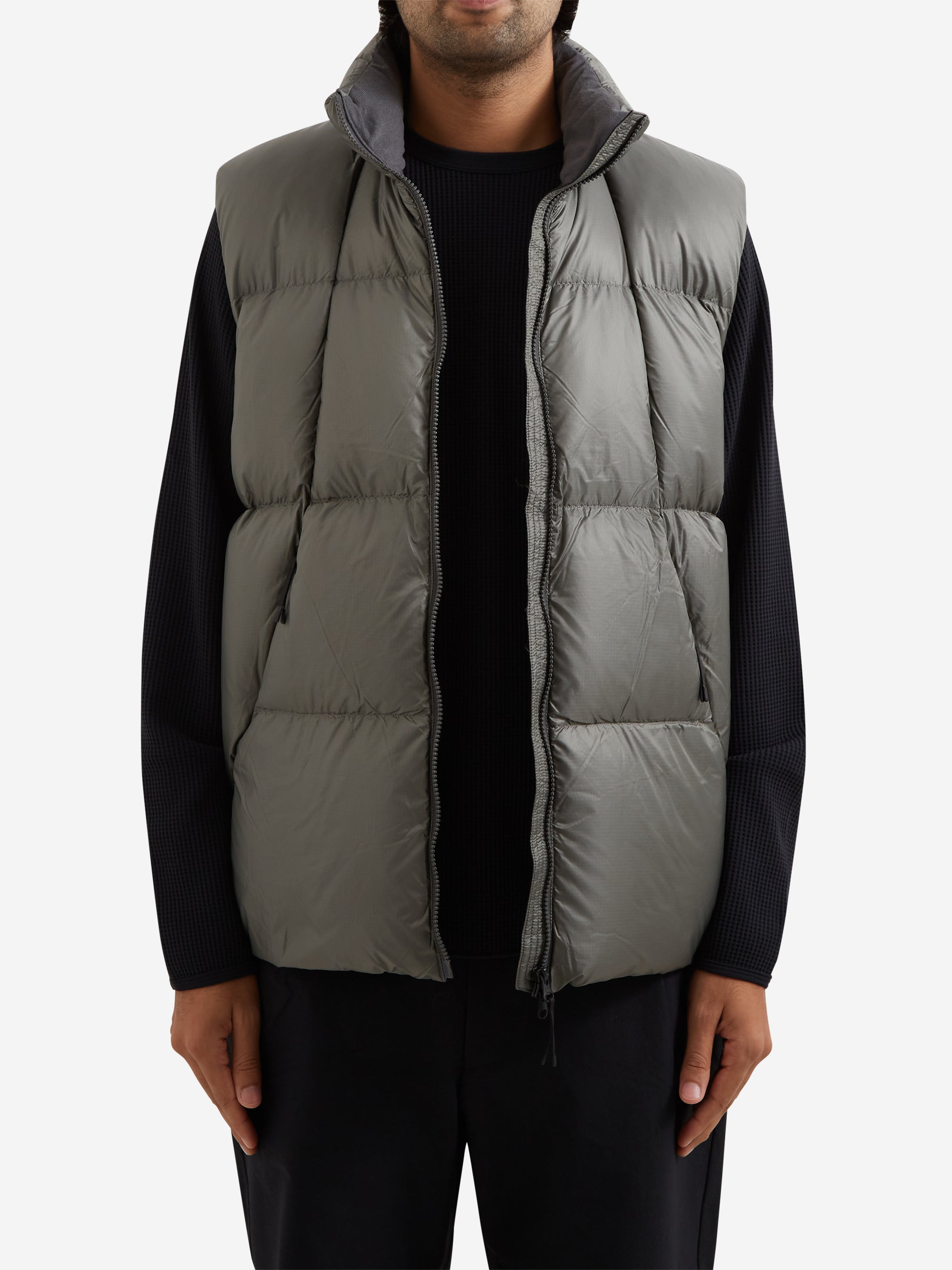 Goldwin Pertex Quantum Down Vest - Gunmetal – Goodhood