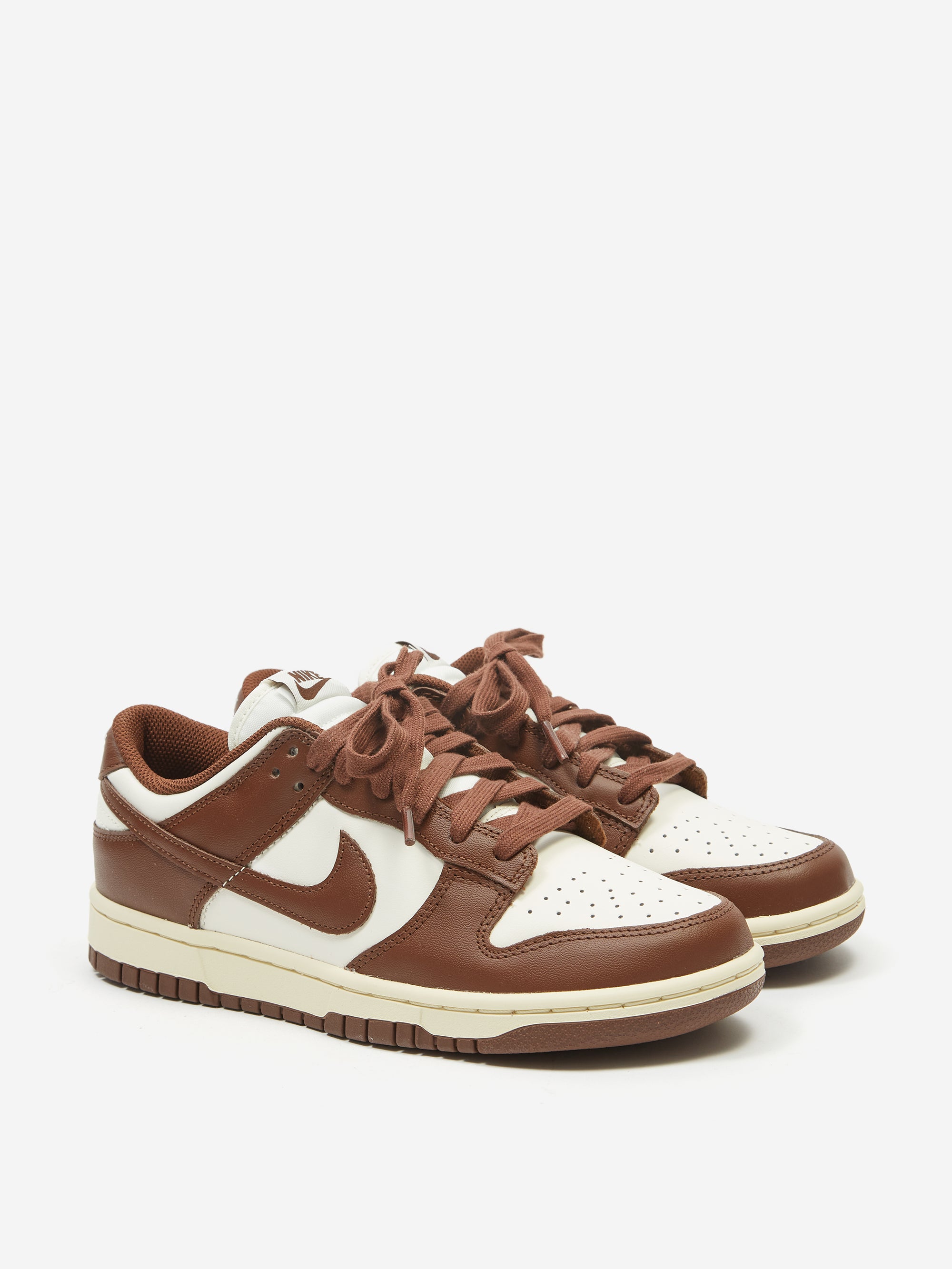 NIKE】WMNS Dunk Low \