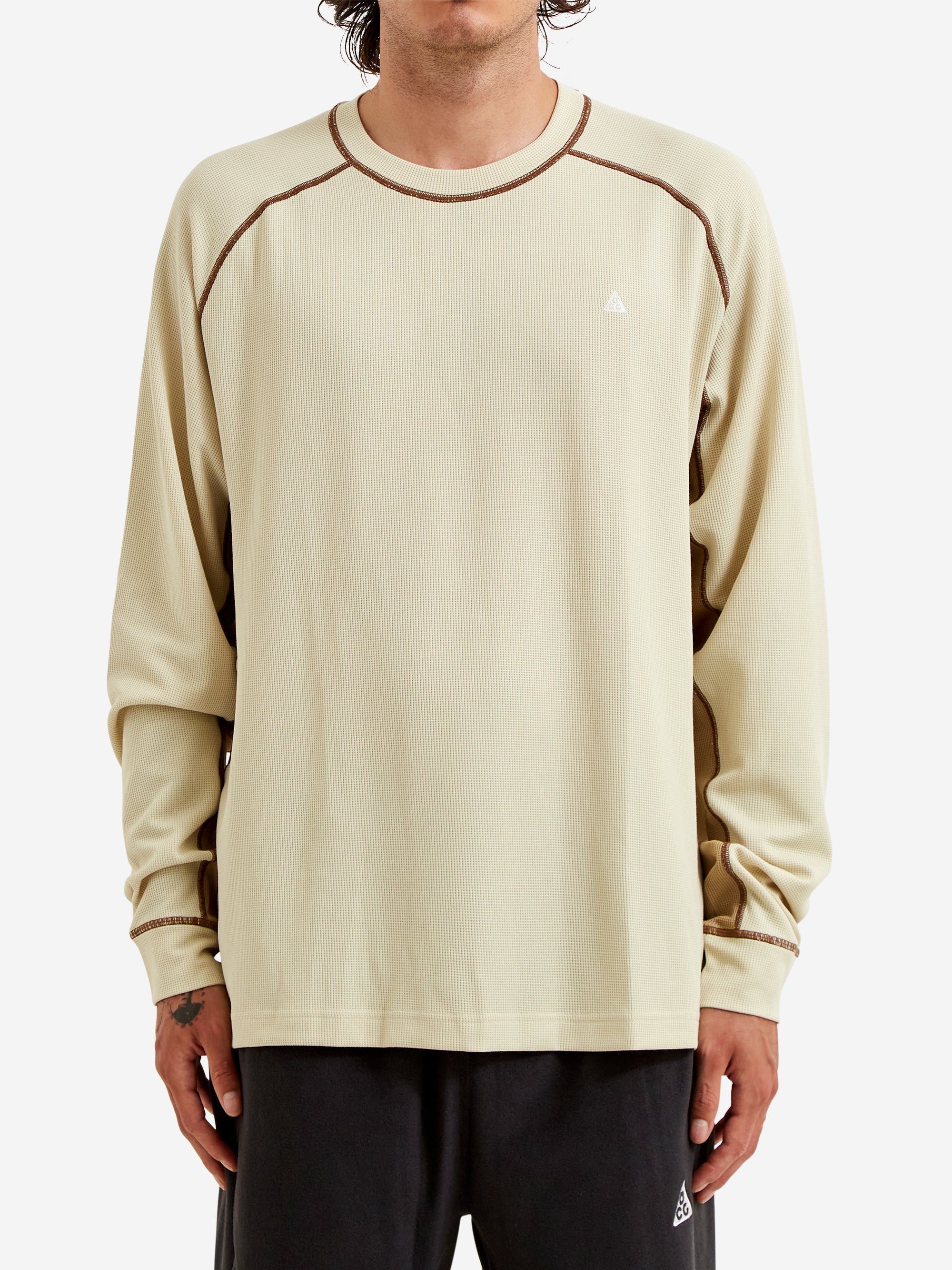 Nike ACG Chinati Long Sleeve - Light Khaki/Parachute Beige – Goodhood