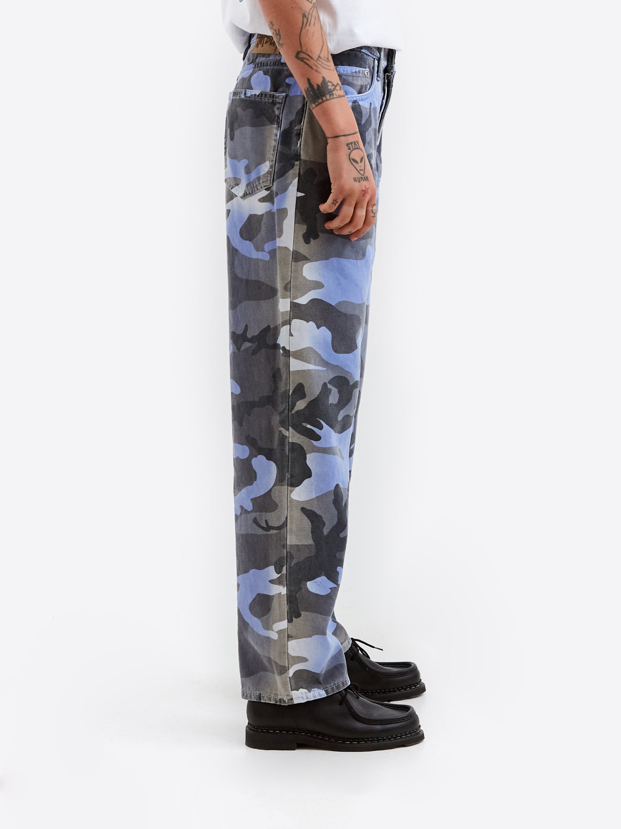 Stussy Spray Dye Canvas Big Ol' Jean W - Blue Camo