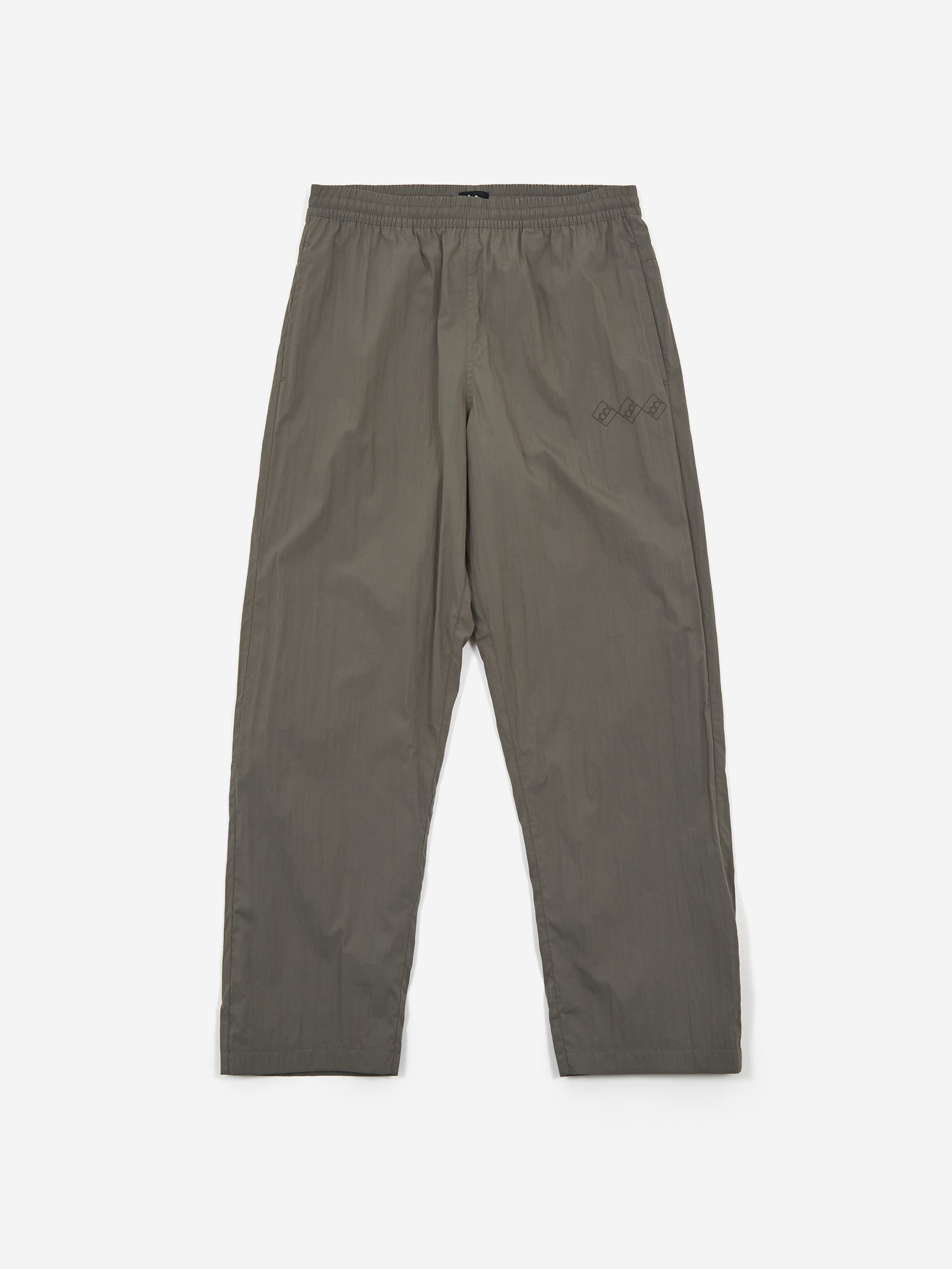 The Trilogy Tapes Tech Fabric Beach Pants - Charcoal – Goodhood