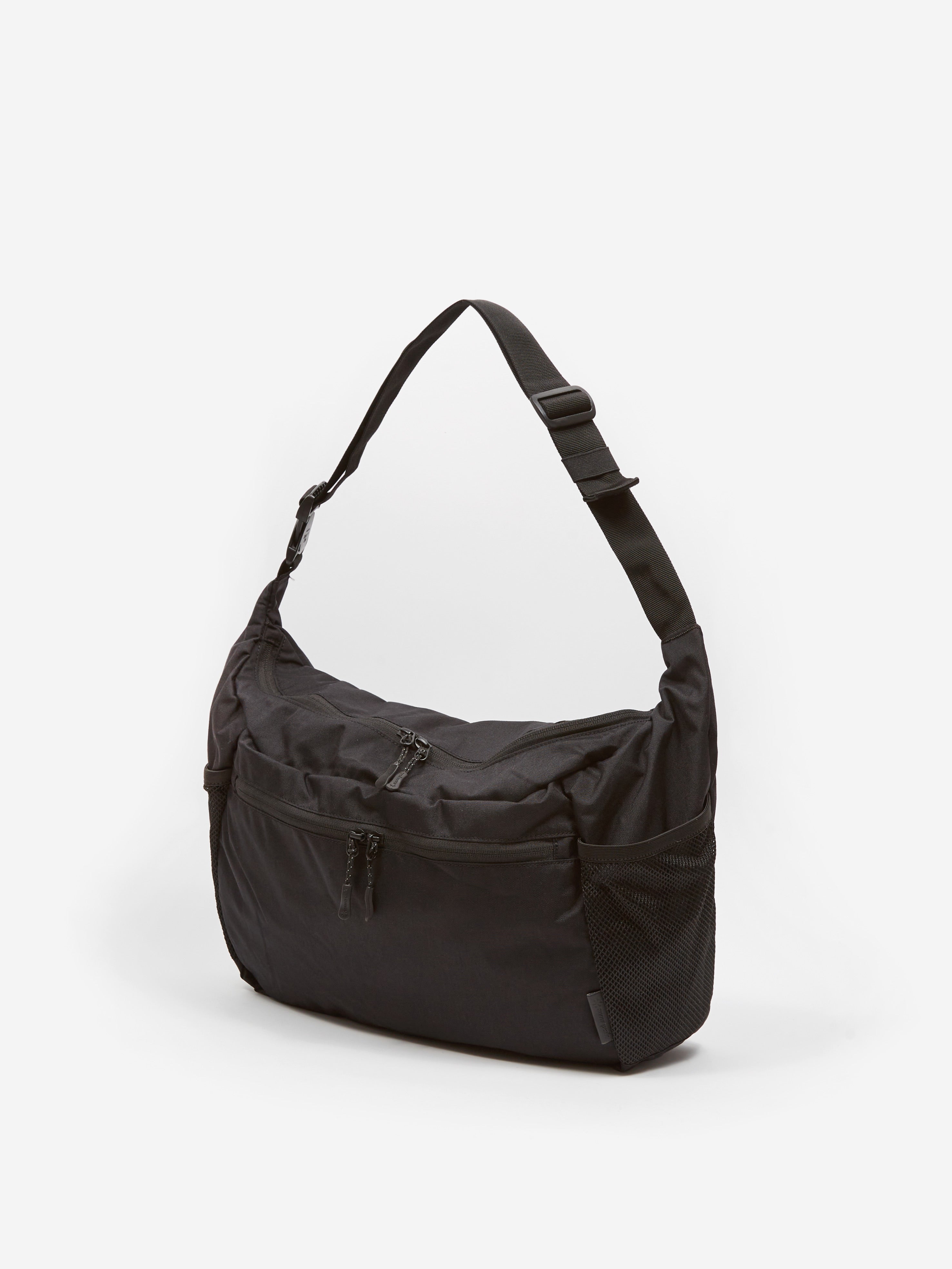 Snow Peak Everyday Use Middle Shoulder Bag - Black – Goodhood