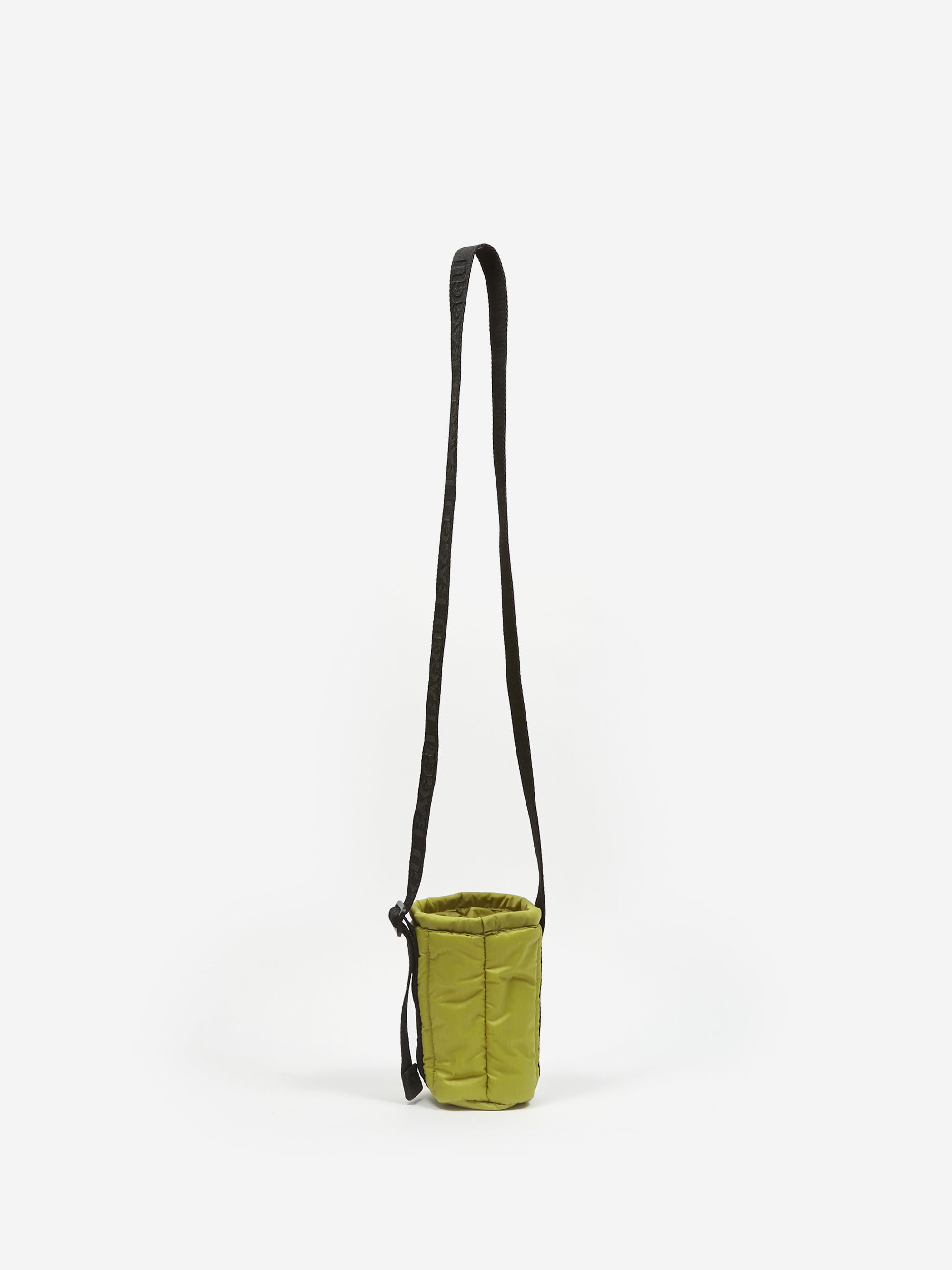 BAGGU Puffy Water Bottle Sling Pistachio – Goodhood