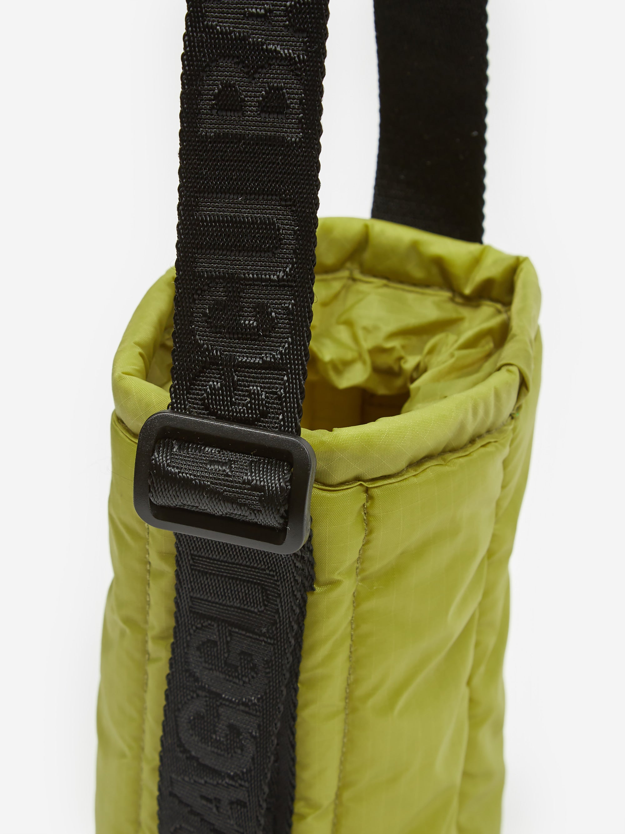 Baggu - Puffy Water Bottle Sling - Pistachio