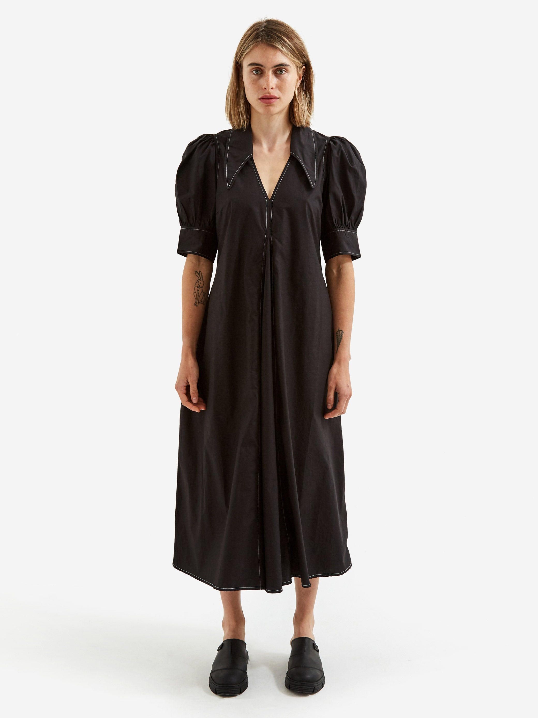 Ganni Cotton Poplin V-Neck Maxi Dress Black – Goodhood