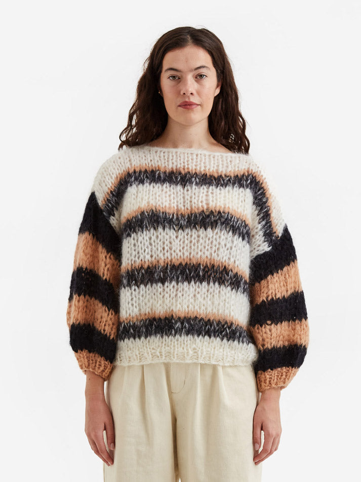 Maiami Big Sweater Multicolour Stripes Creme/Black – Goodhood