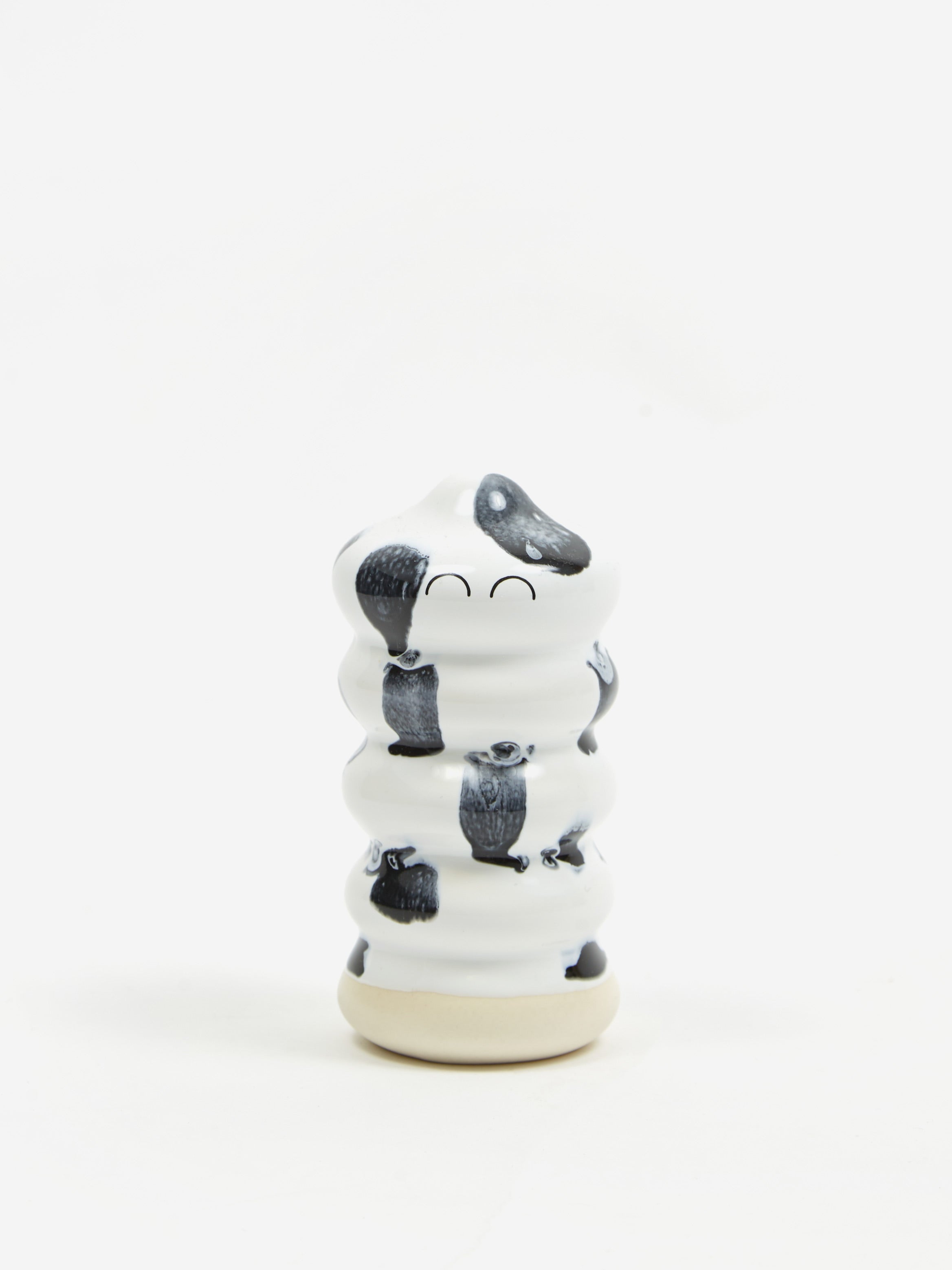 Studio Arhoj Familia Monochrome – Goodhood - Main Image