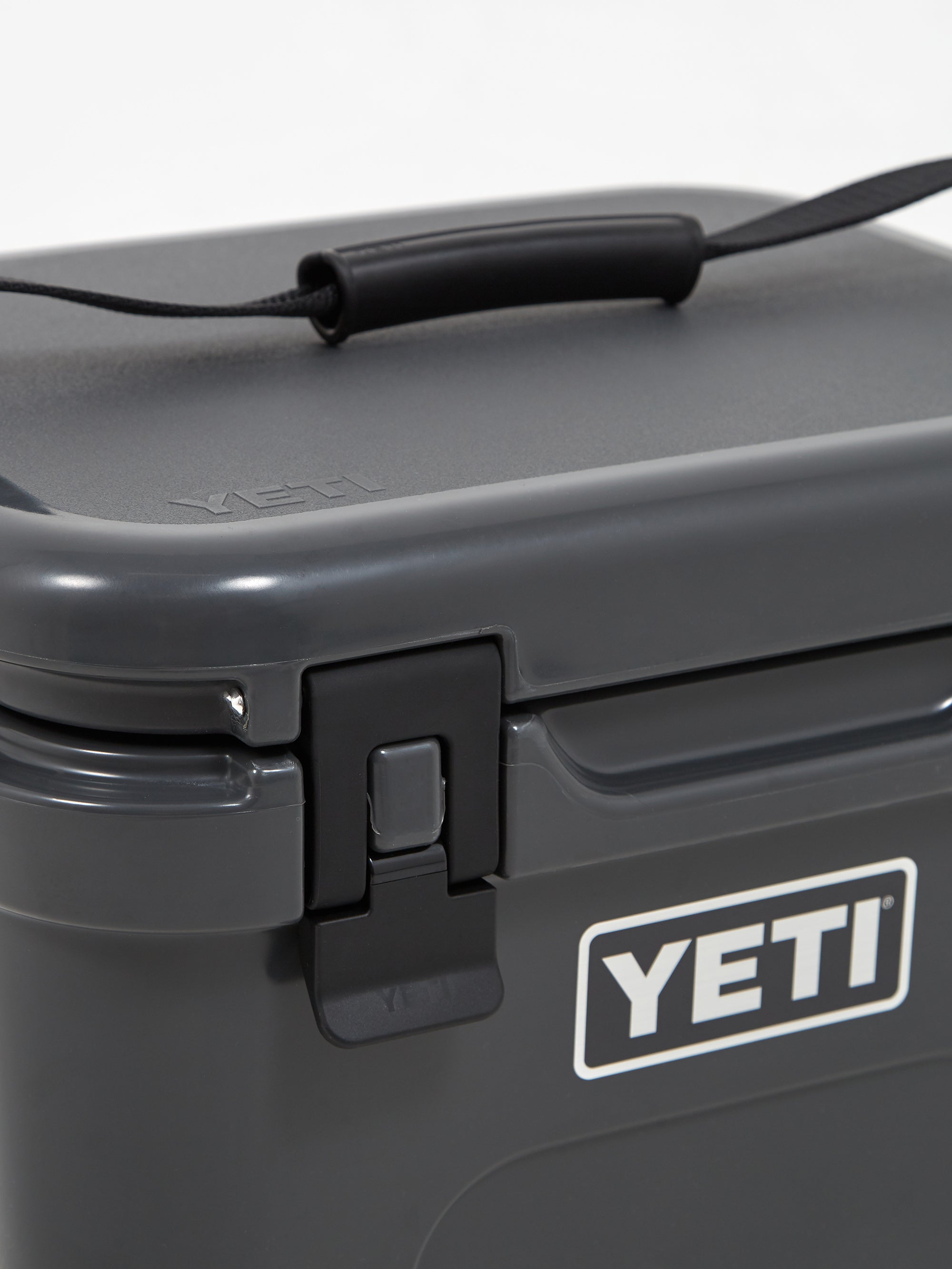 Yeti Charcoal Roadie 24 Cooler