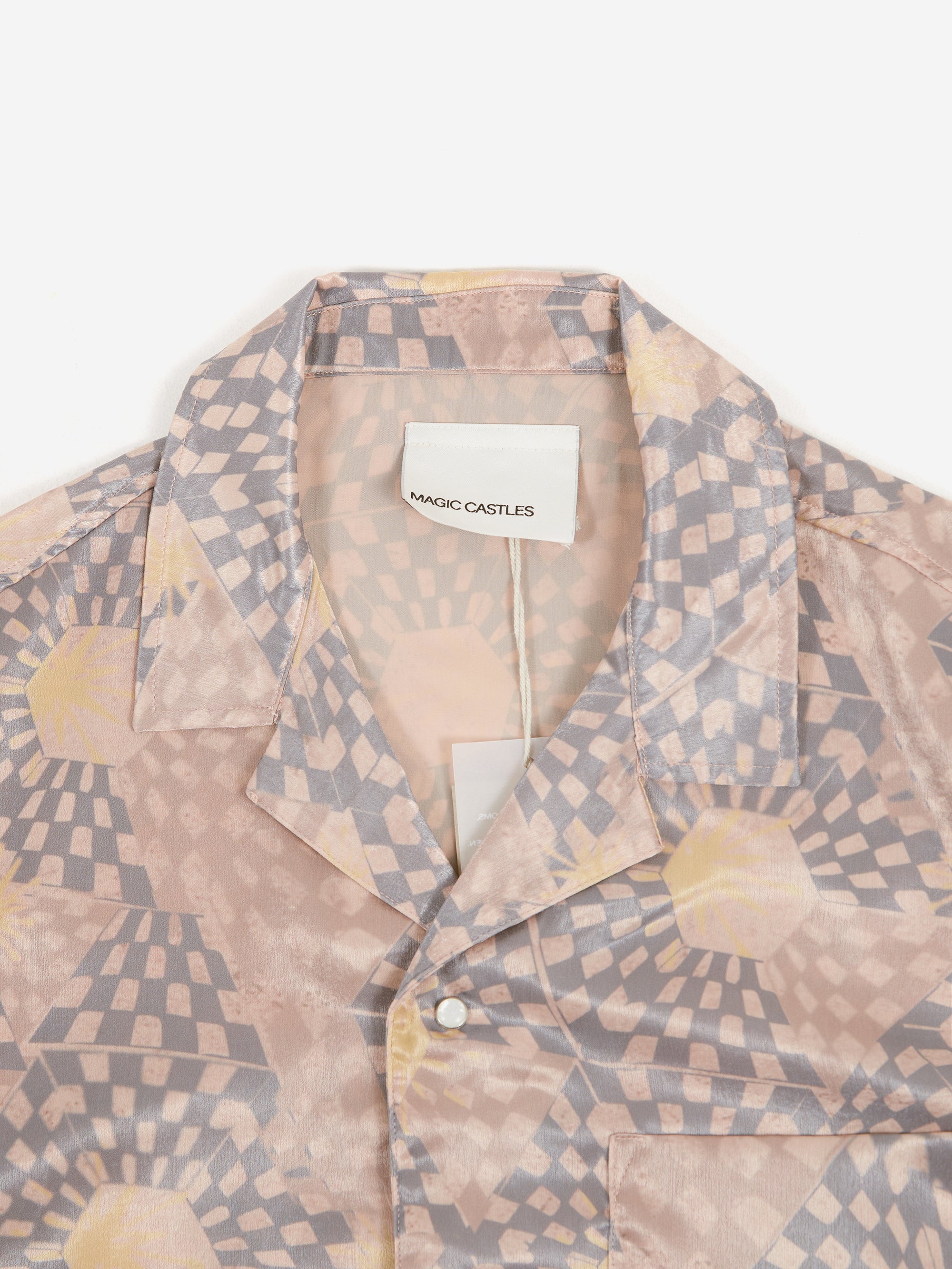 Magic Castles Warped Lester Shirt - Warped Lester Print – Goodhood