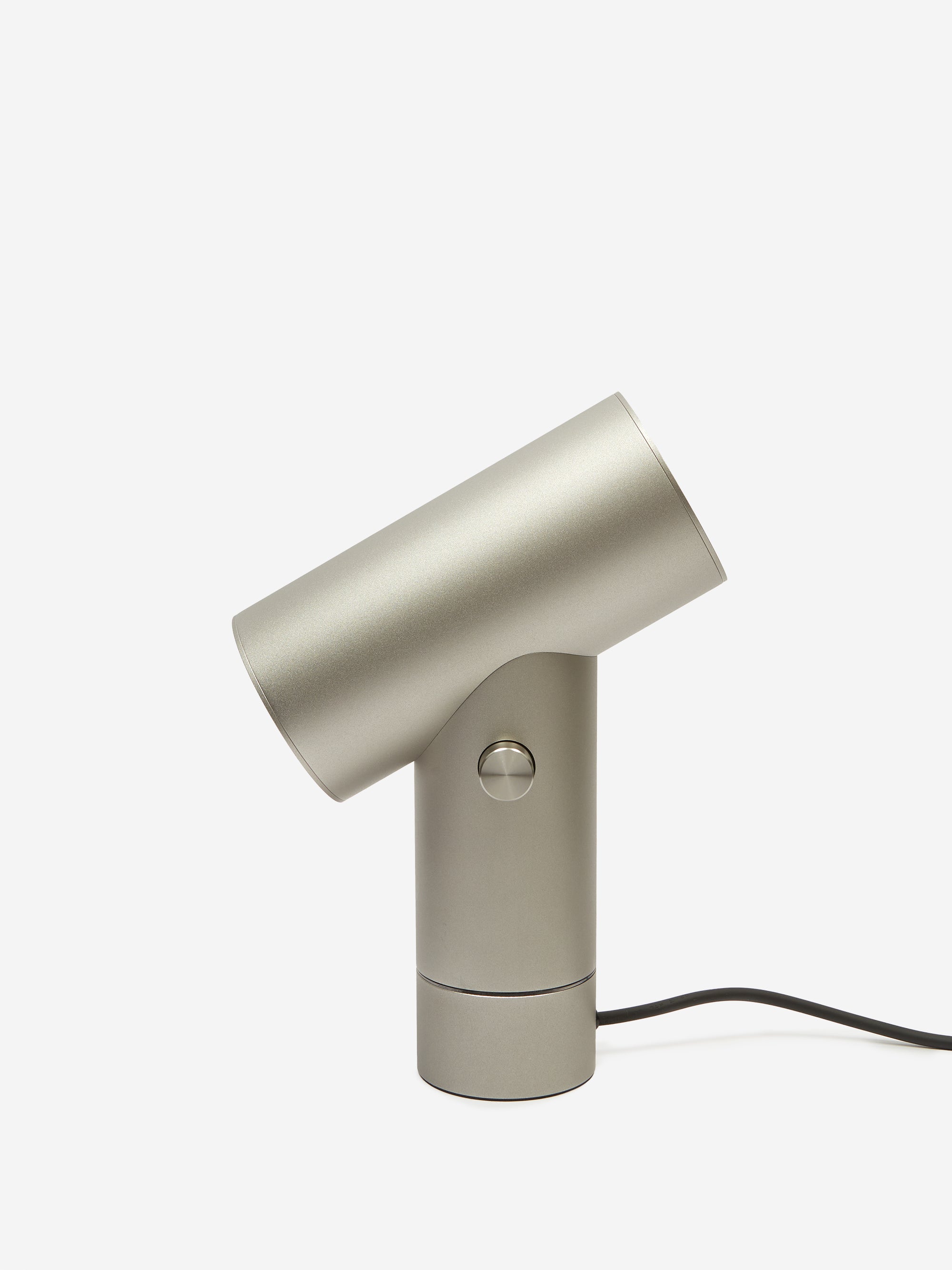 Muuto Beam Lamp - Aluminium – Goodhood