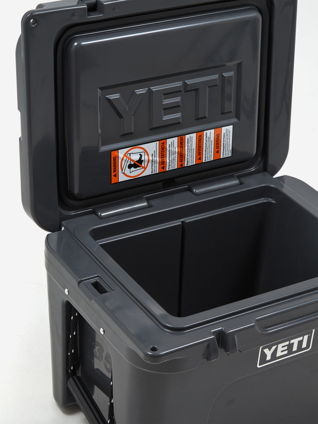 YETI Tundra 35 - Charcoal – Goodhood