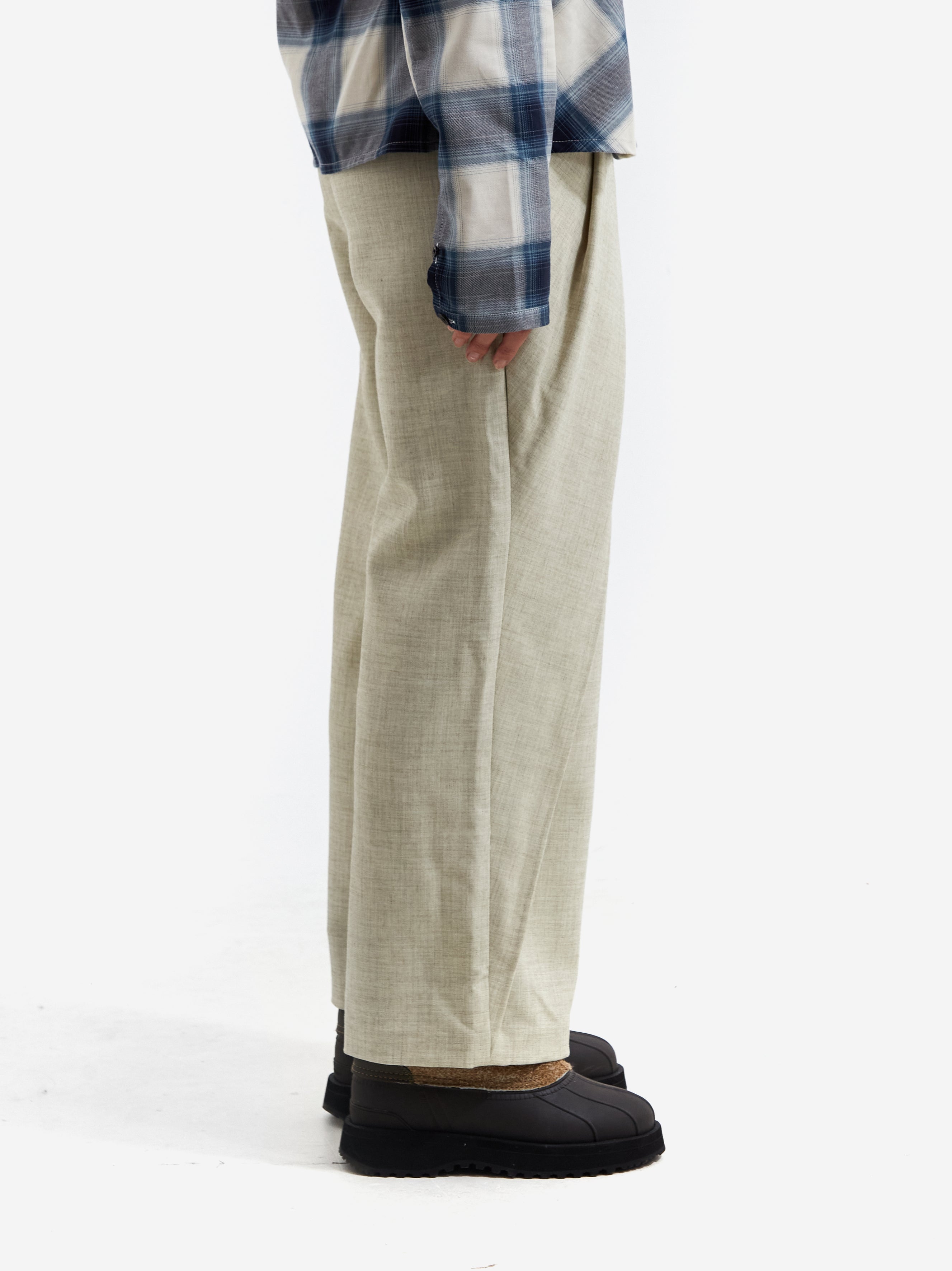 epingler Wrapped Slacks - Ecru – Goodhood
