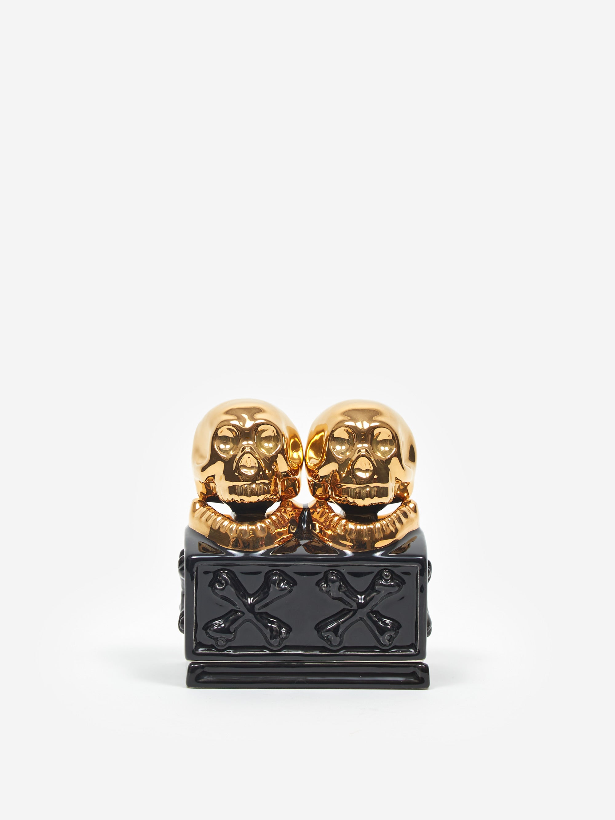 置物 NEIGHBORHOOD DUALSKULL INCENSE CHAMBER Neighborhood Dualskull Incense Chamber - Black & Gold – Goodhood