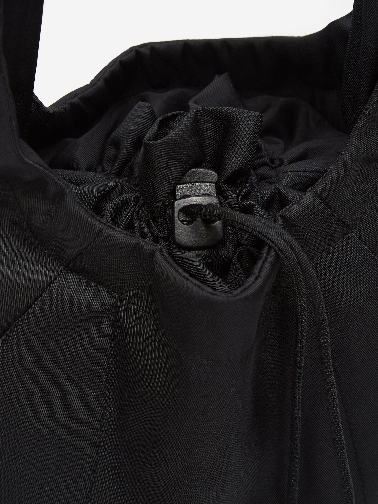 ARCS SHARP Cross Body - Black – Goodhood