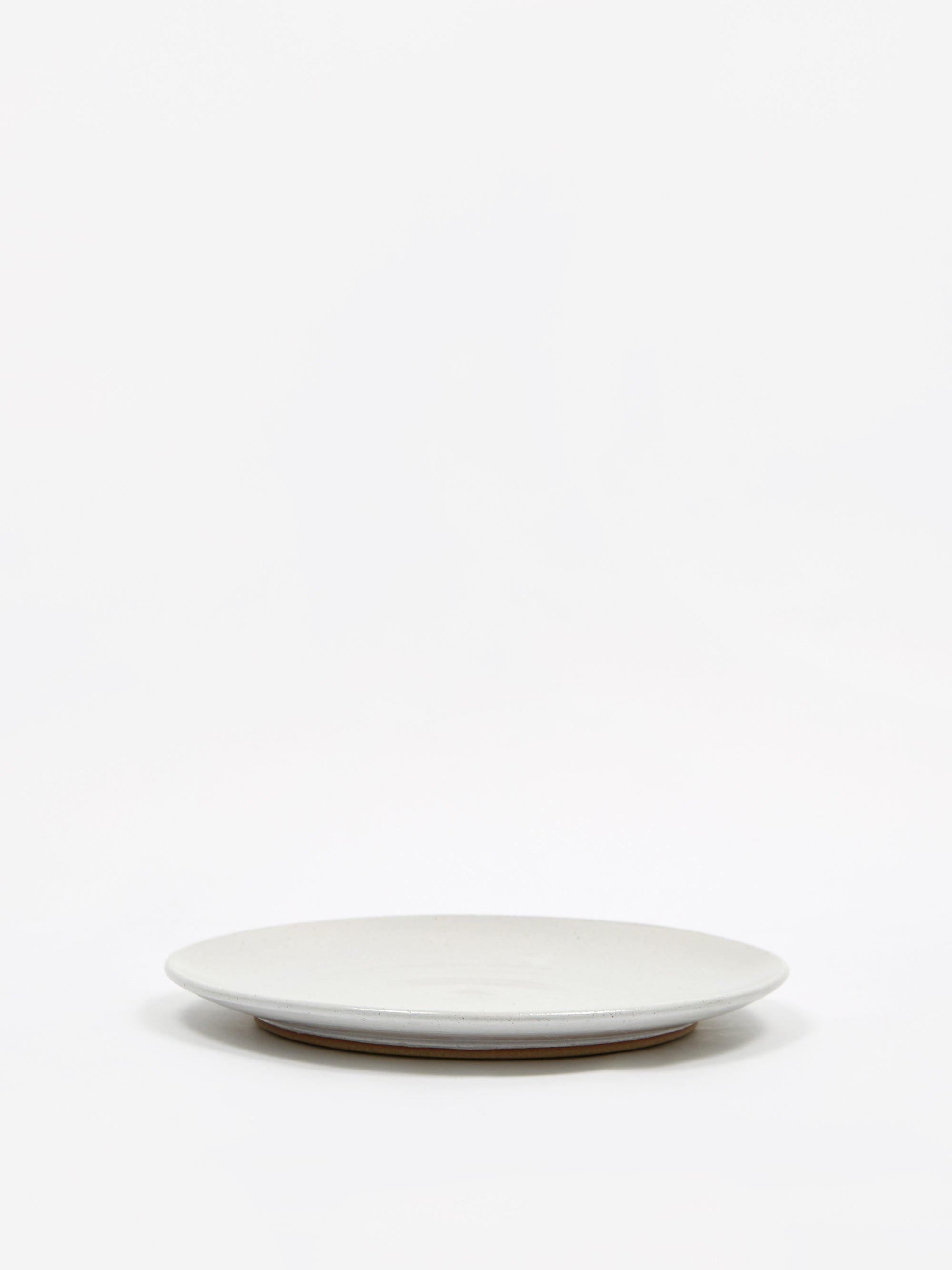 Pottery West Side Plate White Goodhood